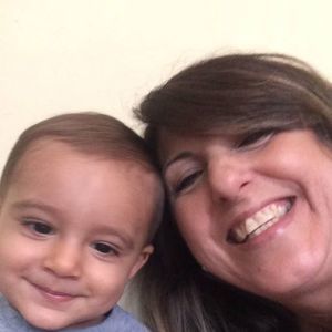 Meet your Posher, Dania